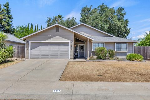 161 W E Street Galt CA 95632