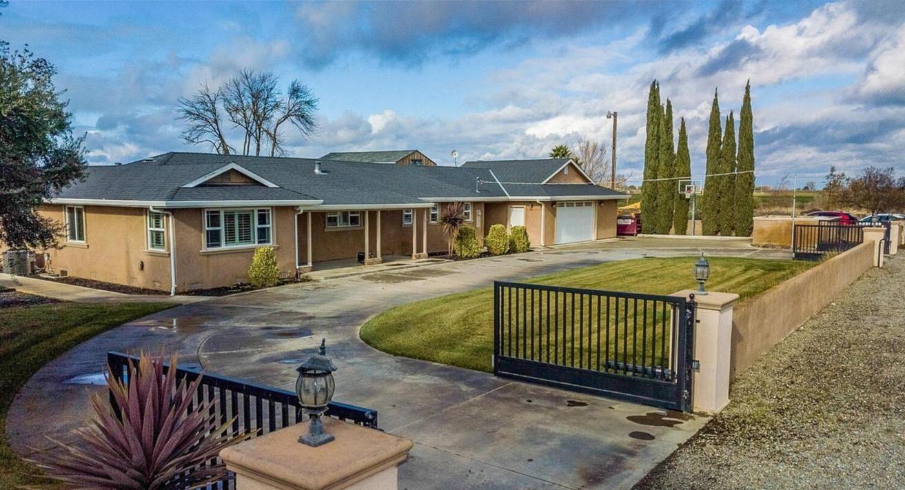 18393 Paradise Road