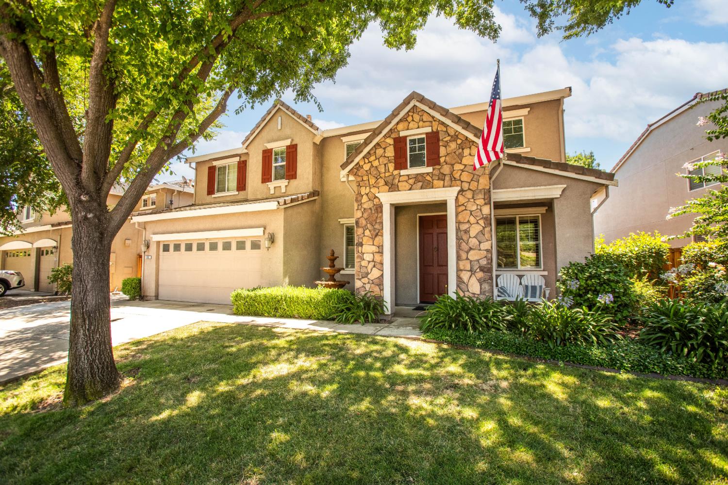 1282 Renison Lane