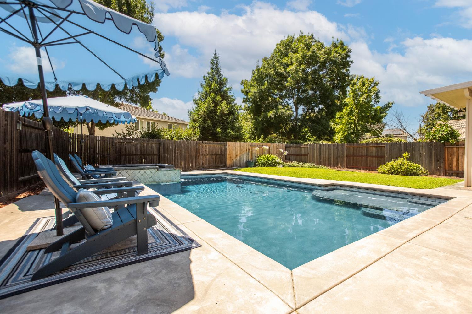 1282 Renison Lane