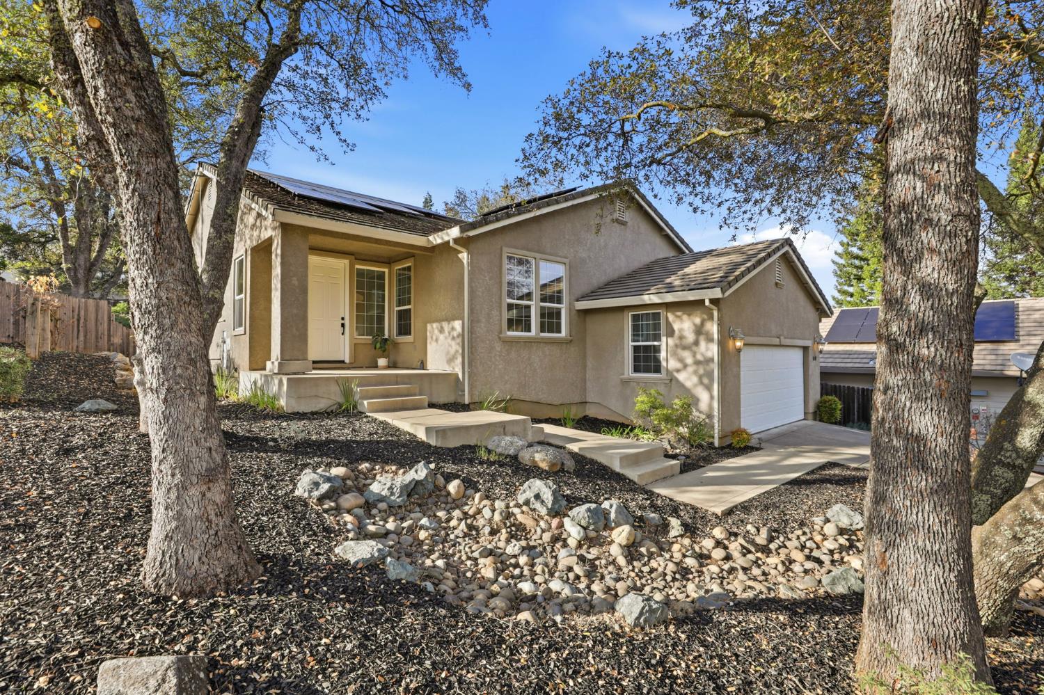 1842 Calaveras Drive