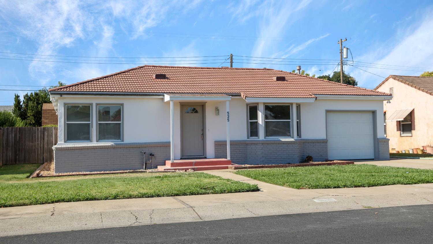 525 Eureka Avenue