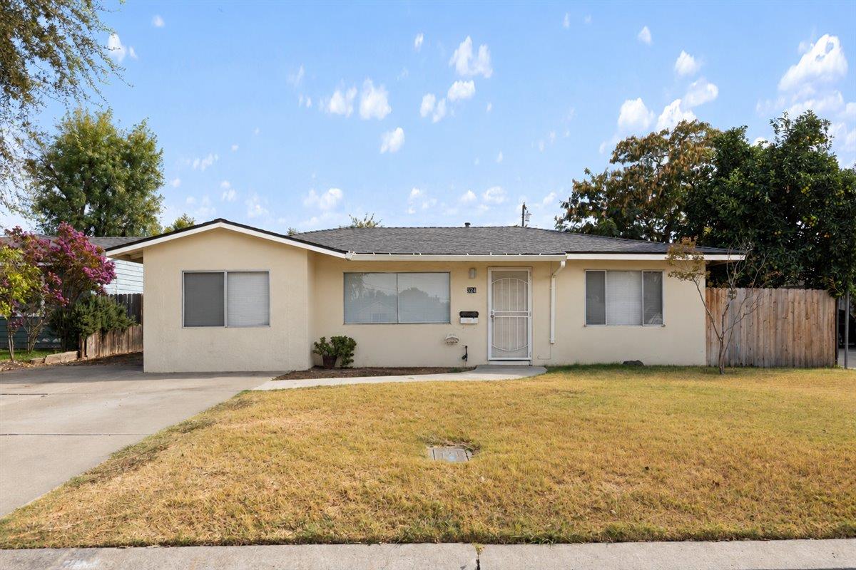 324 W Pearl Avenue