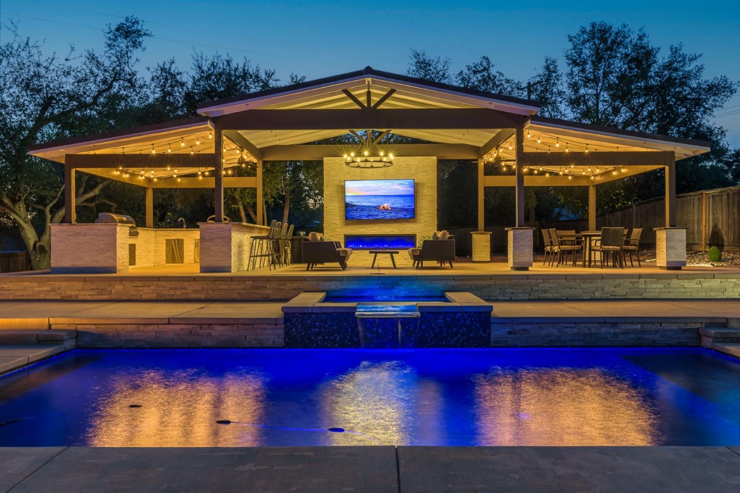 3543 Serramont Court