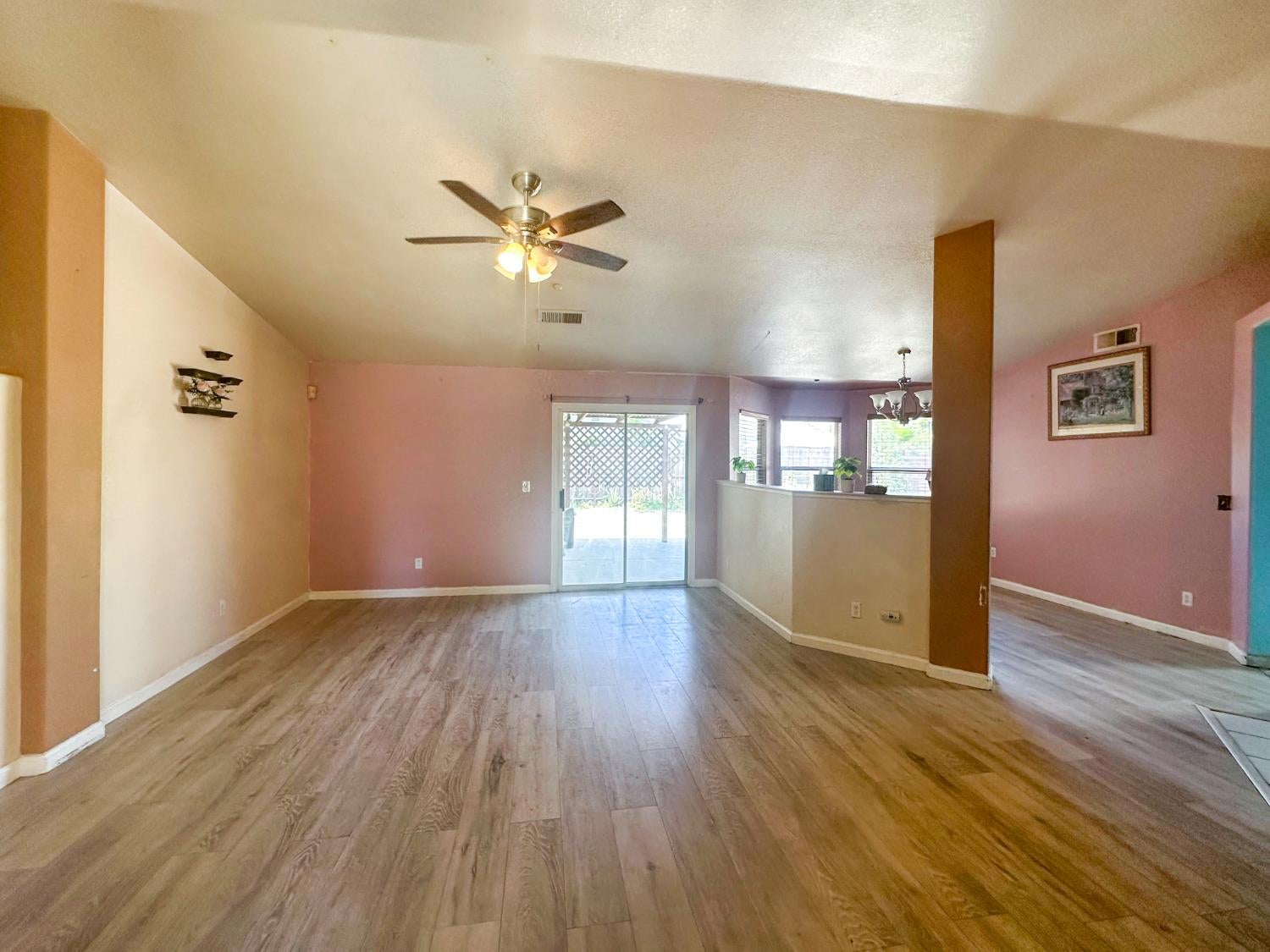 5457 N Ensanada Avenue