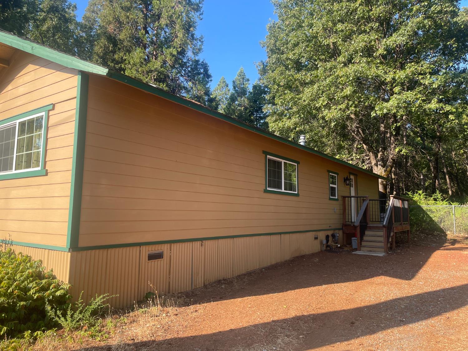 22235 Foresthill Road 21