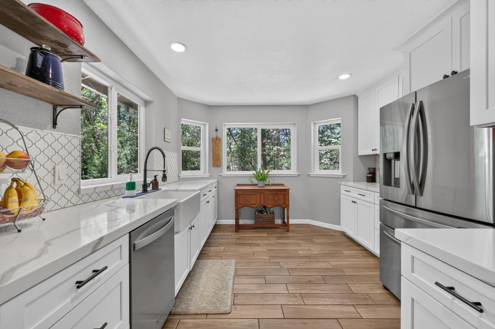 1615 Cantrell Lane