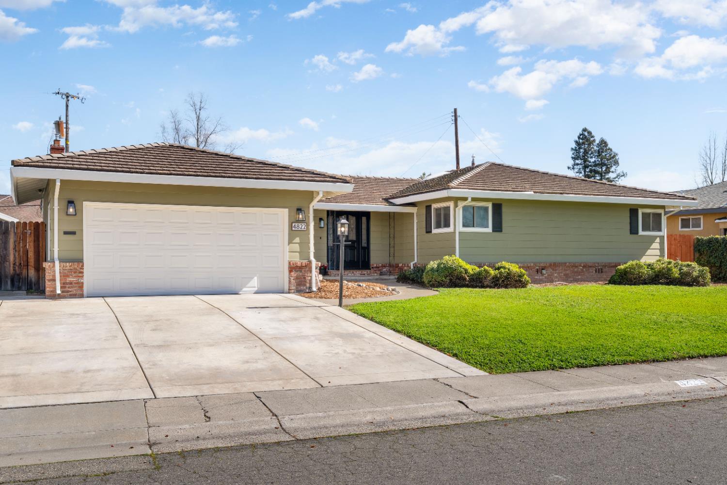 4822 Cameron Ranch Drive