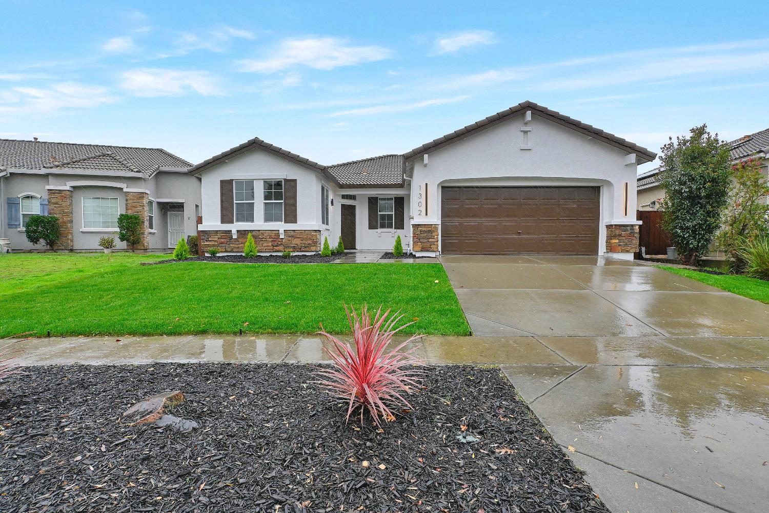 1302 Amaranth Street