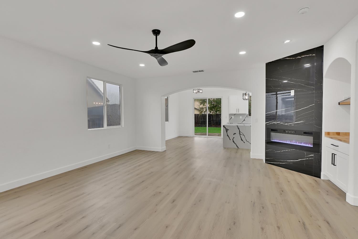 1302 Amaranth Street