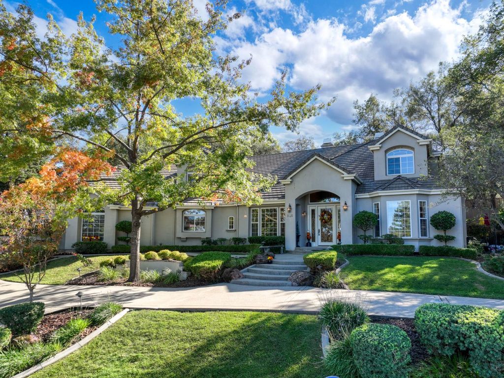 Photo of 1620 Carnegie Way, El Dorado Hills, CA 95762 (MLS # 225120525)
