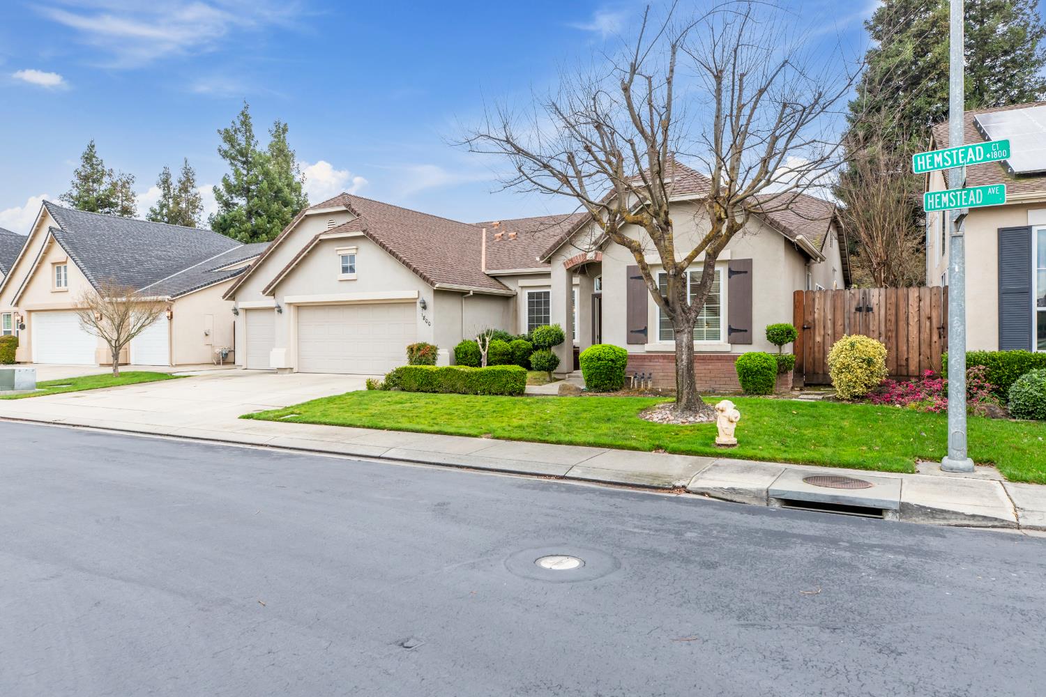 1800 Hemstead Court