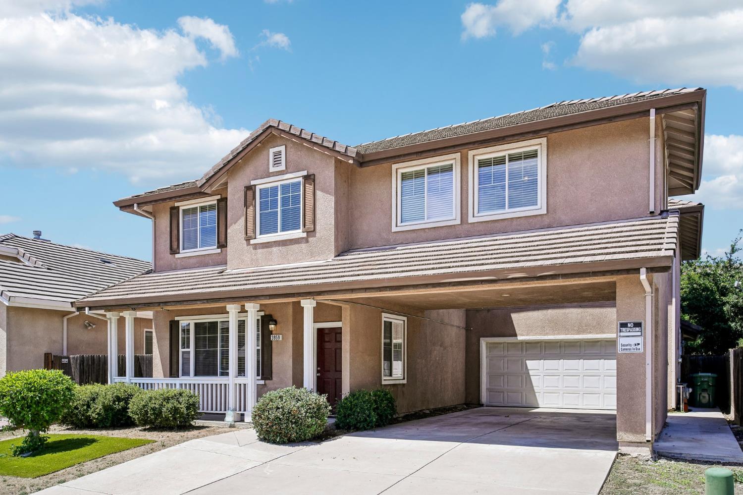 3959 Leslie Court