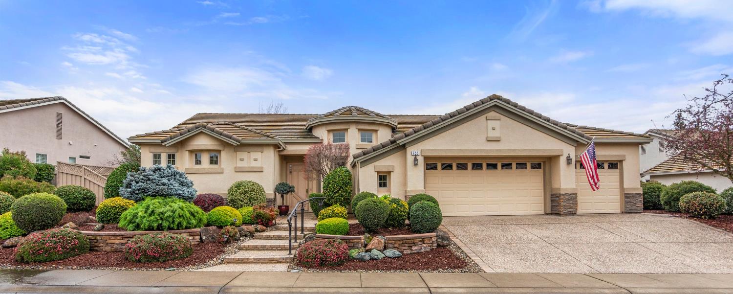 755 Castleberry Lane