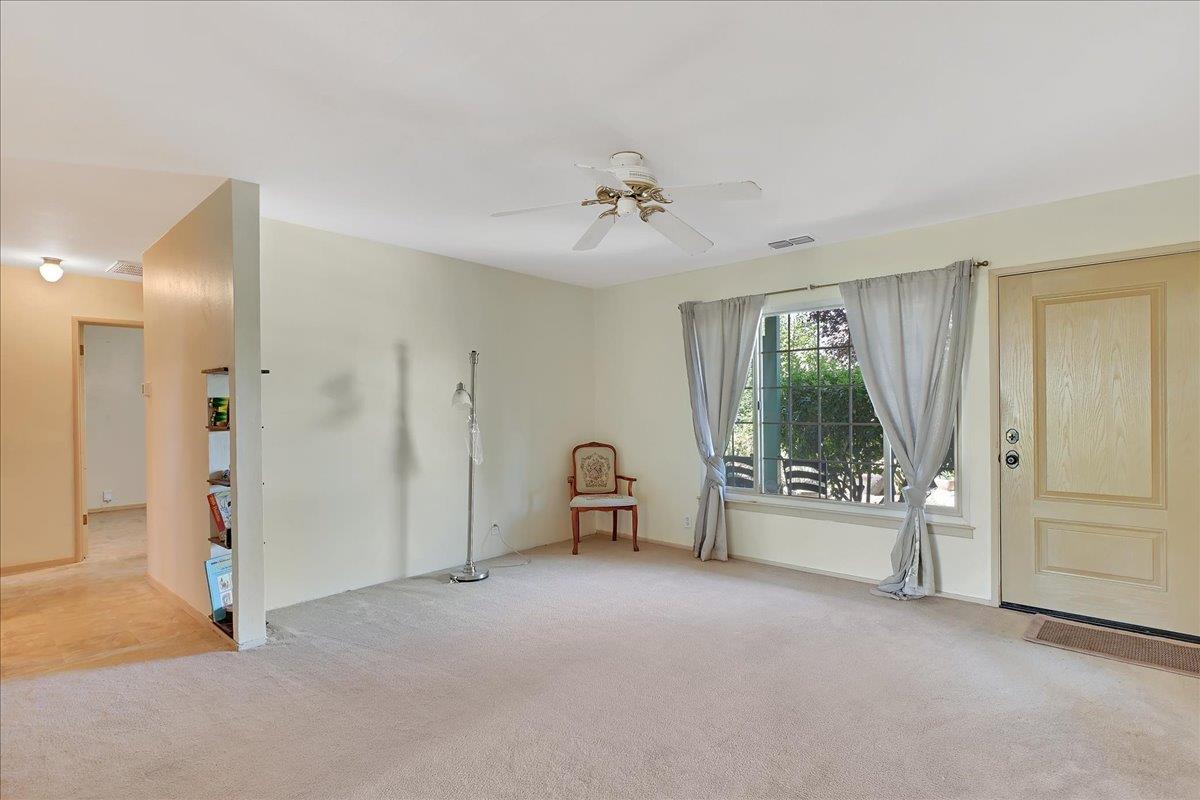 2112 Ethan Way