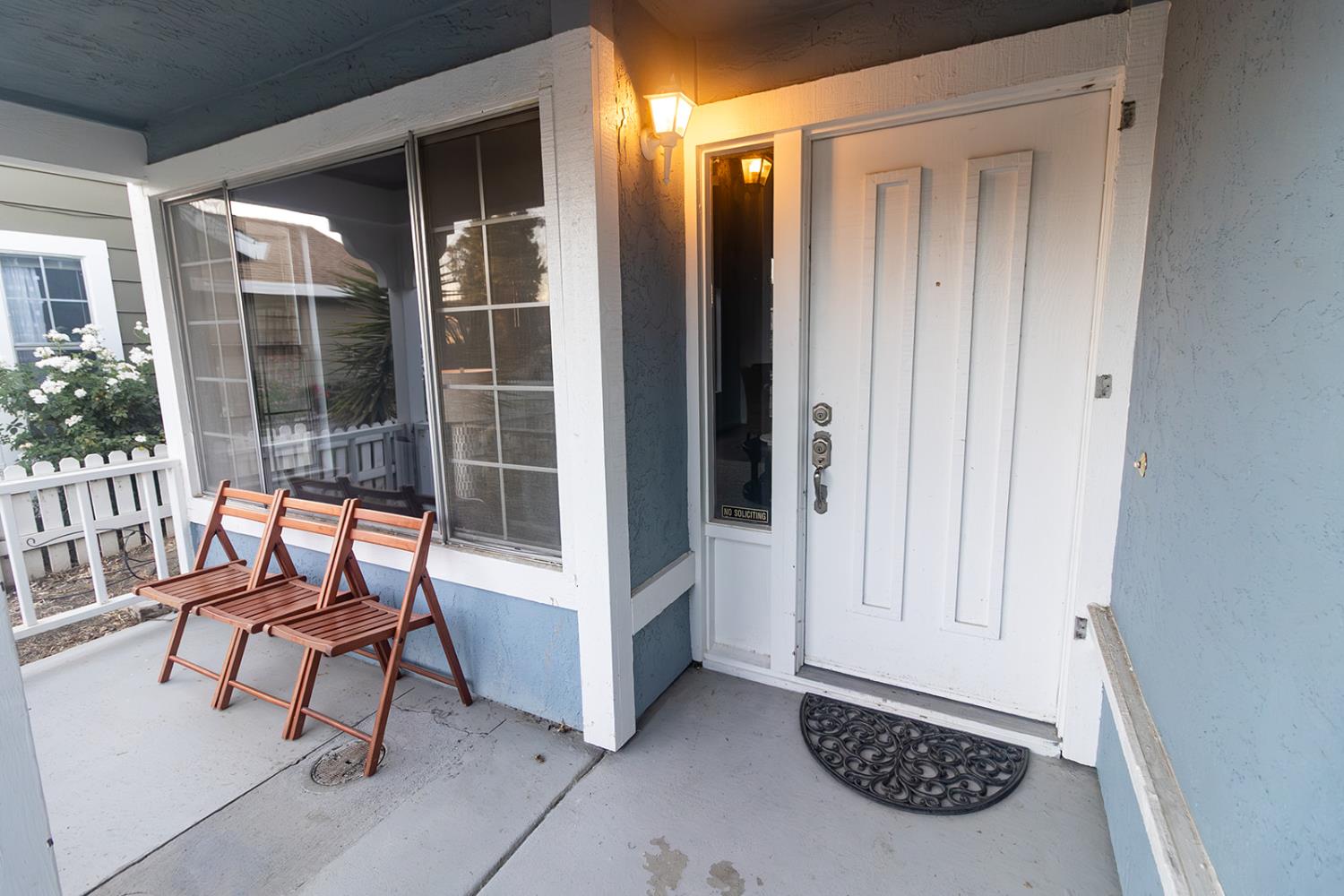 1377 Leo Way