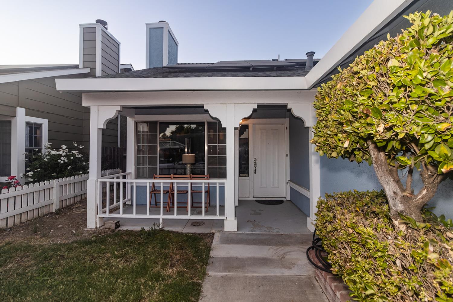 1377 Leo Way