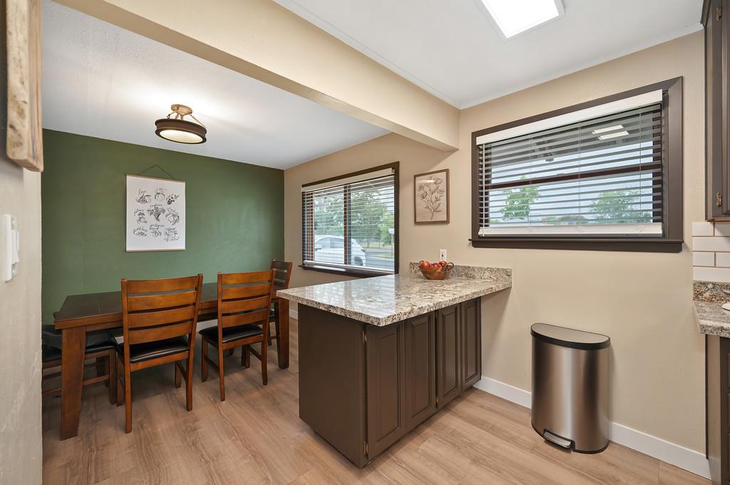 1204 Shadowglen Road