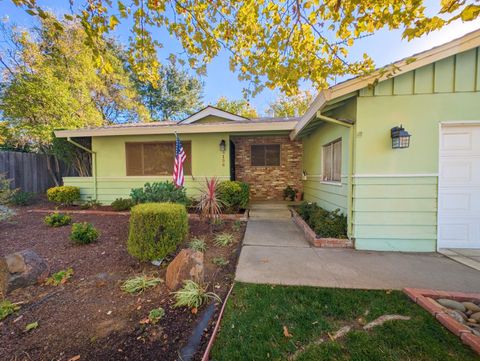 4136 Valiant Street, Carmichael, CA 95608 - MLS#: 224122804