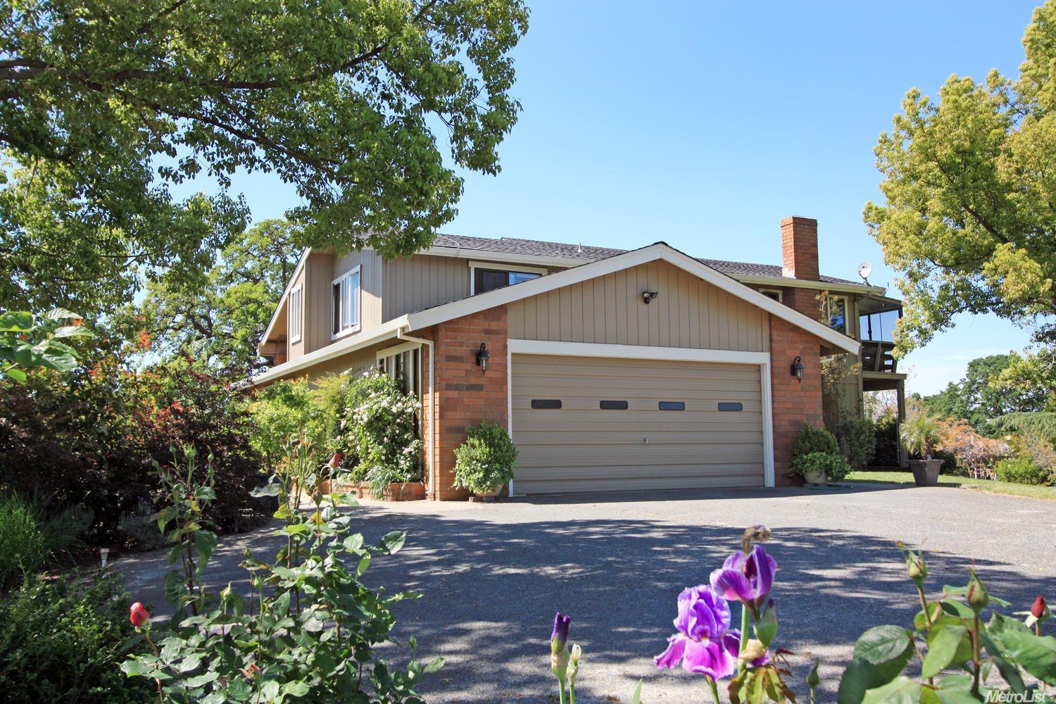 2545 Meadow Creek Road