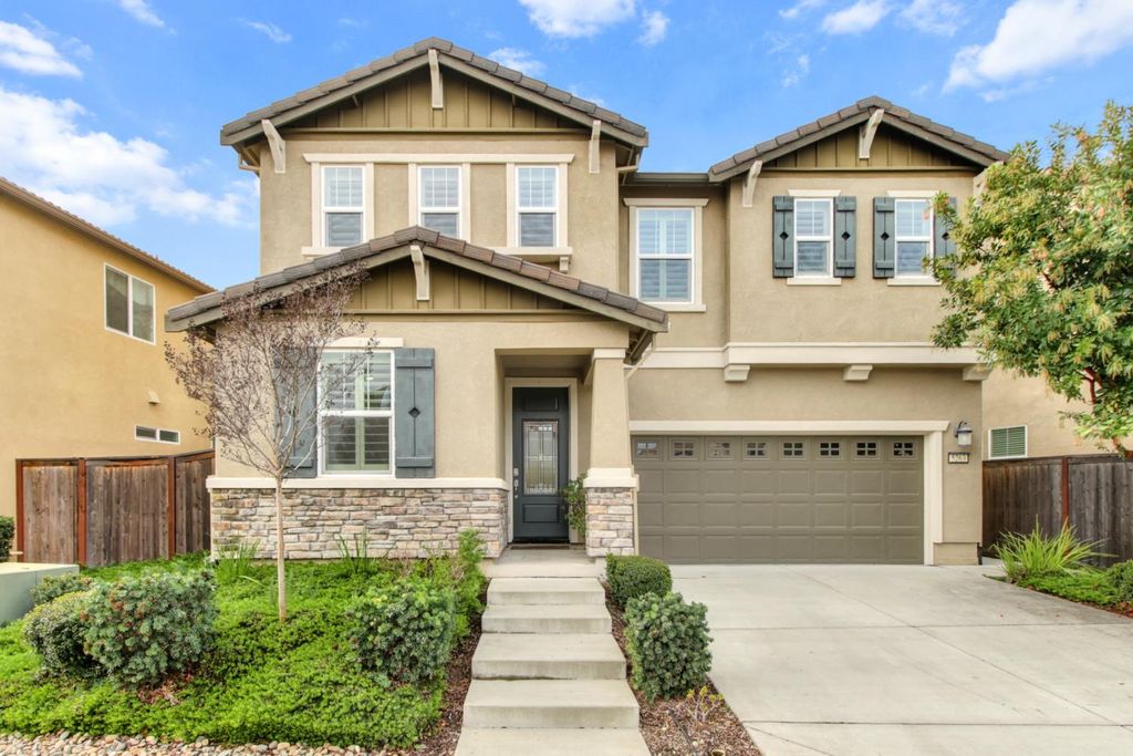 Photo of 5263 Cloud Crest Way, Sacramento, CA 95835 (MLS # 226001221)