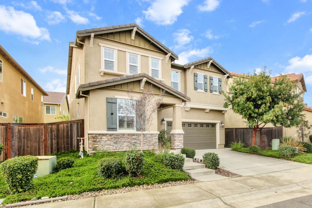 Photo of 5263 Cloud Crest Way, Sacramento, CA 95835 (MLS # 226001221)