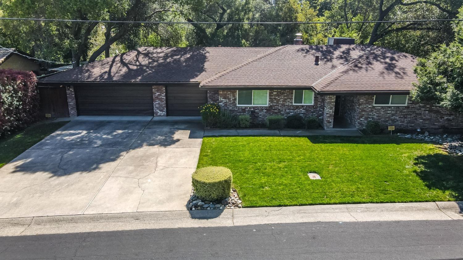 8165 W Granite Drive