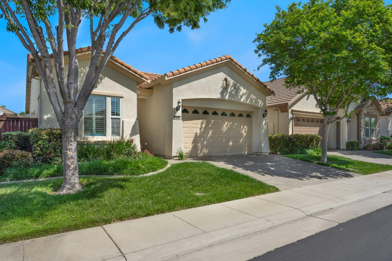 2242 Ashton Drive