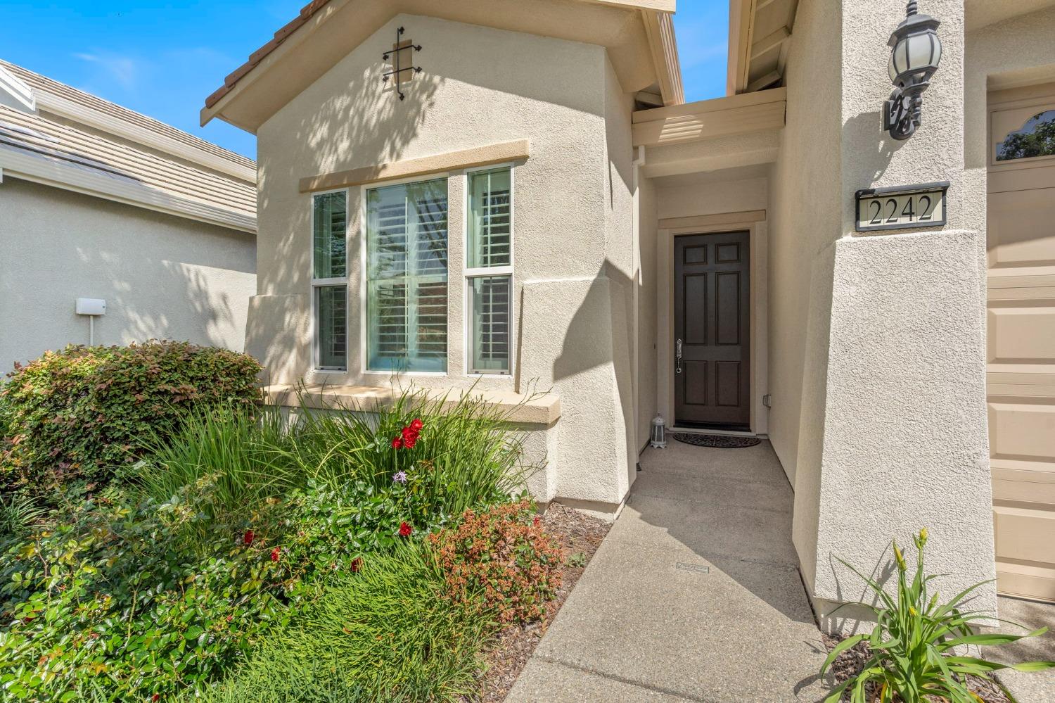 2242 Ashton Drive