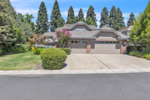 2760 Prestwick Drive Roseville CA 95661