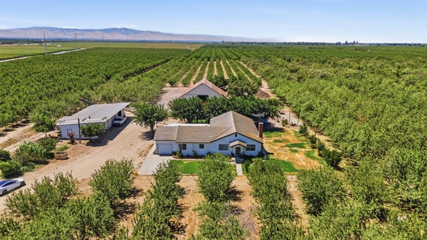 4543 W GRAYSON RD, MODESTO, CA 95358 - Image fdfd809b085c2a71e898faa8404a6456/468177485