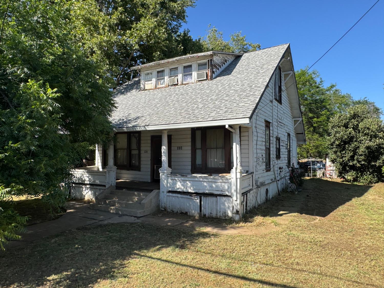 318 Preston Avenue