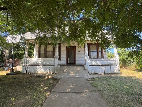 318 Preston Avenue Ione CA 95640