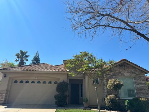 2064 Ranch Bluff Way El Dorado Hills CA 95762