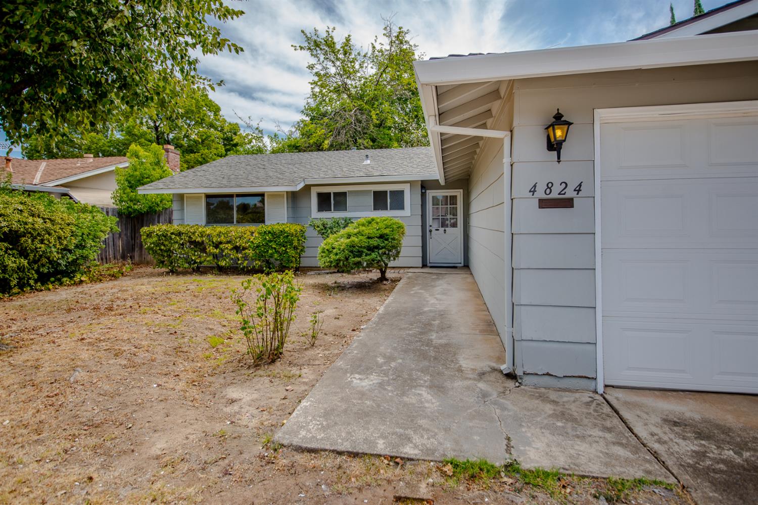 4824 Willowbrook Drive