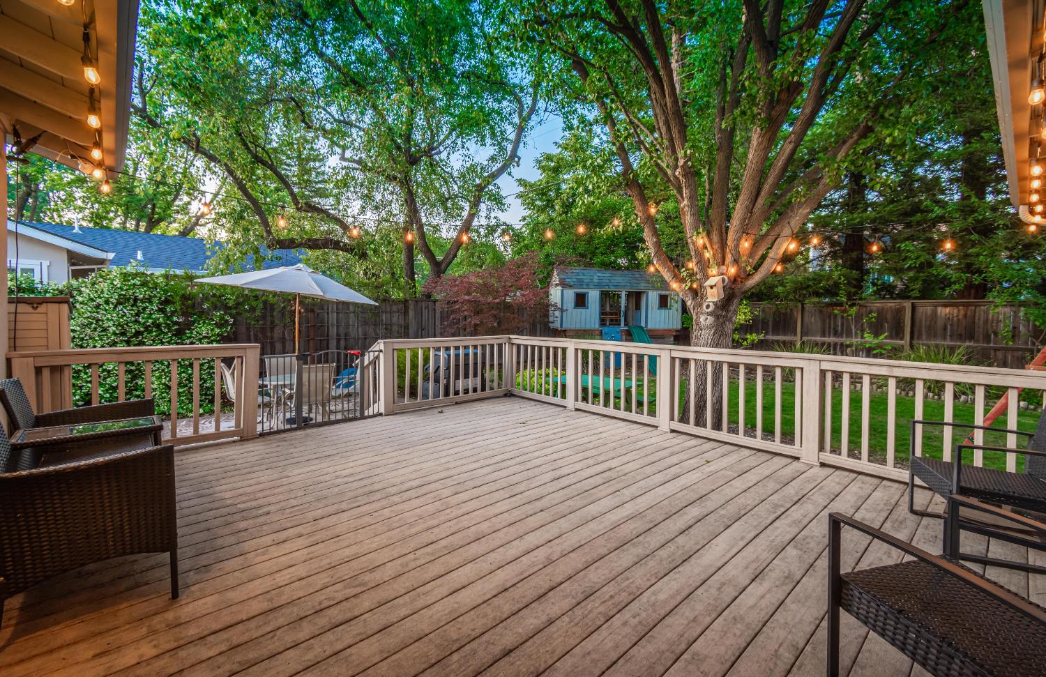 8377 Seeno Avenue