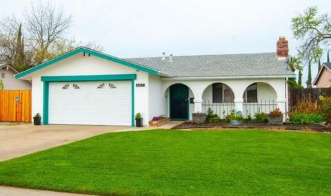 6107 Hillsdale Sacramento CA 95842