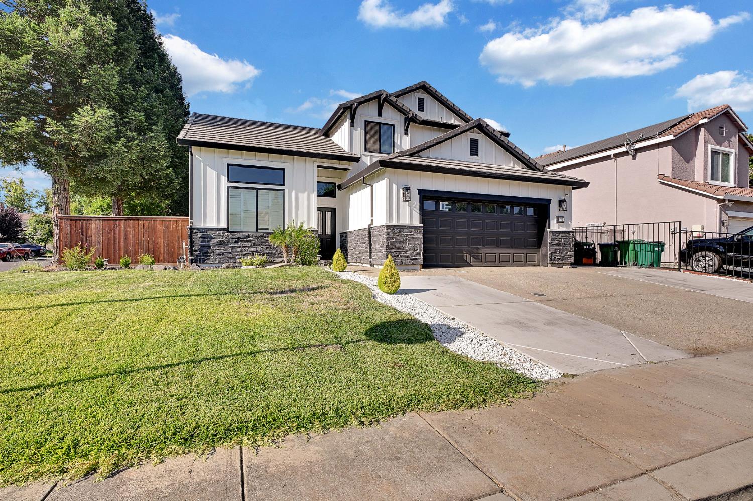 770 Berry Patch Ct
