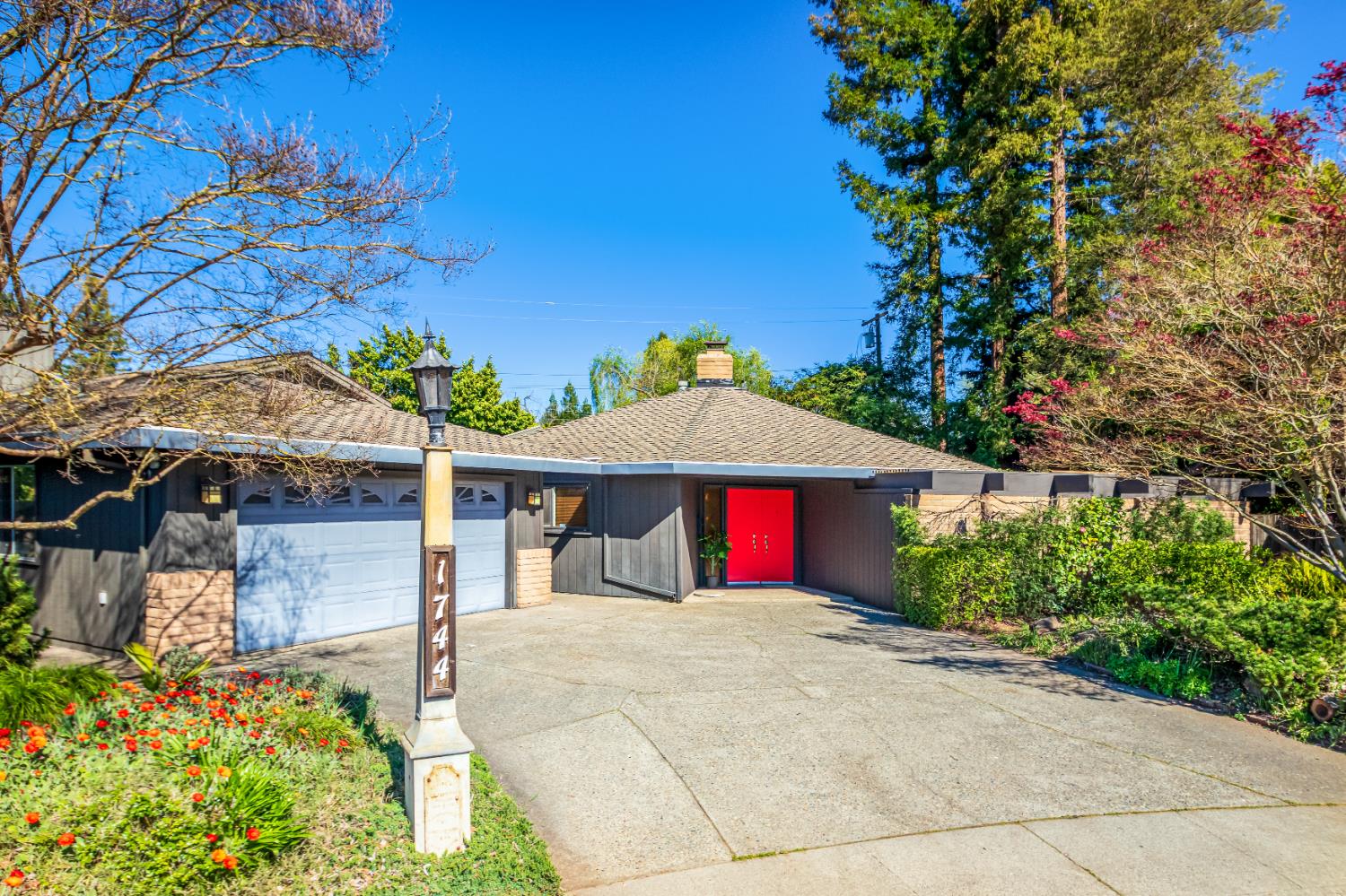 1744 Danielson Court