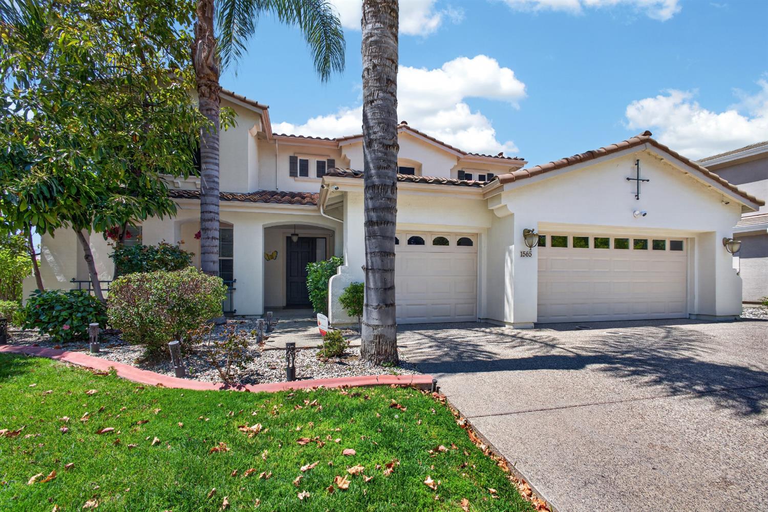 1565 Danbrook Drive
