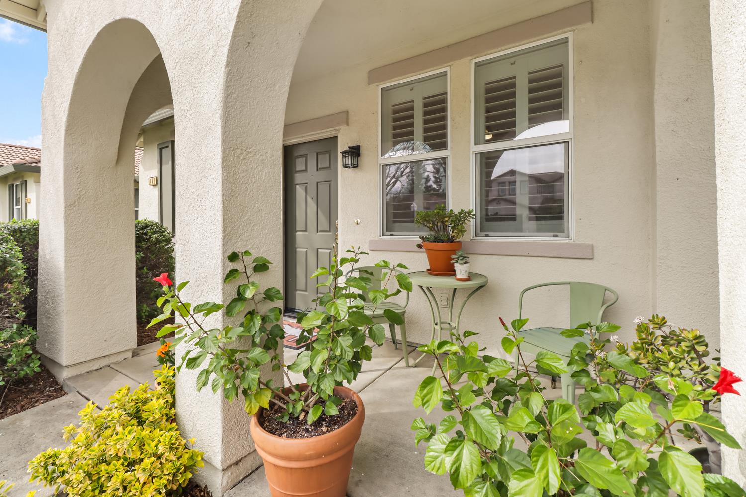 220 N Mill Valley Circle