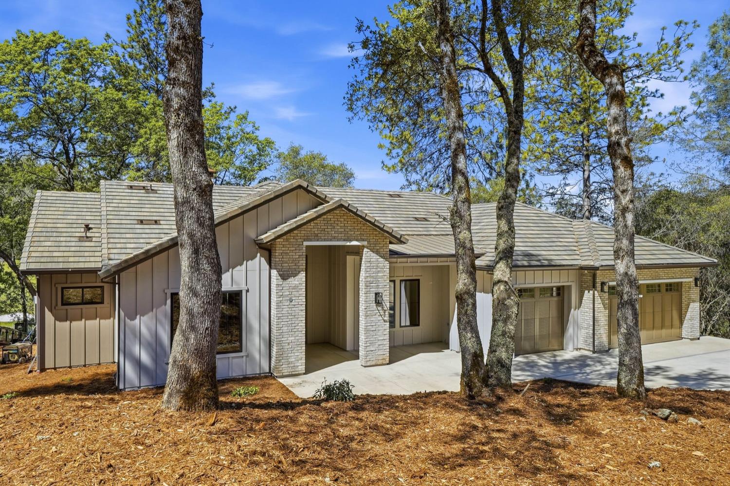 23796 Landon Evan Lane