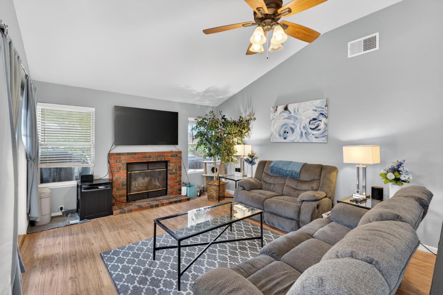 5609 Laguna Quail Way