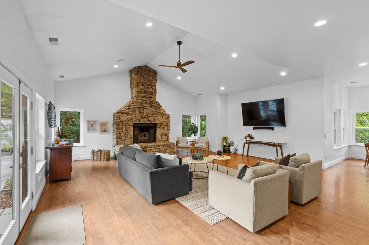 3108 Lennox Drive