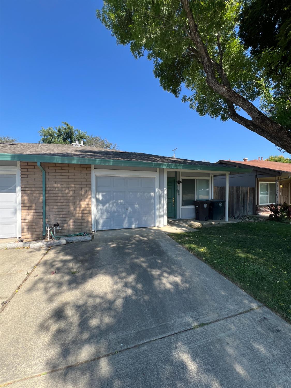 6164 Peoria Drive