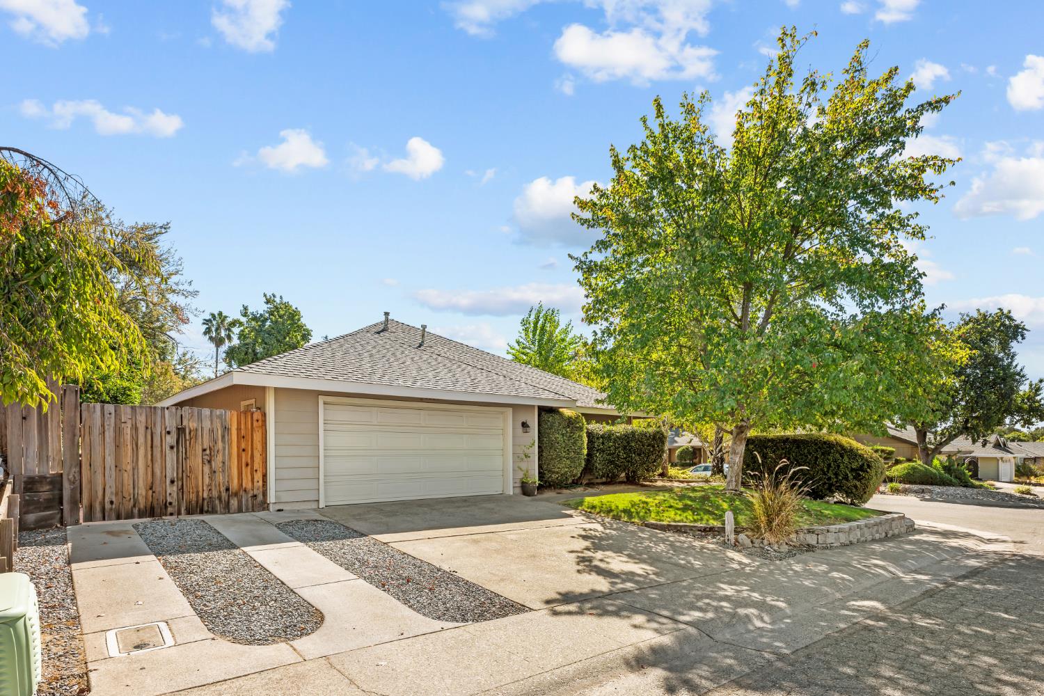8641 Lady Jane Way