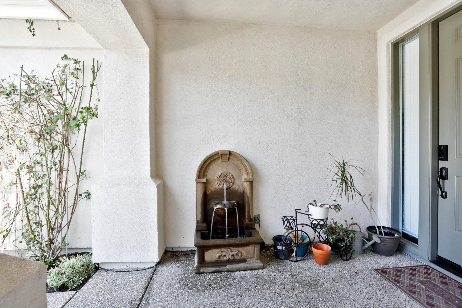1708 Poppy Field Drive