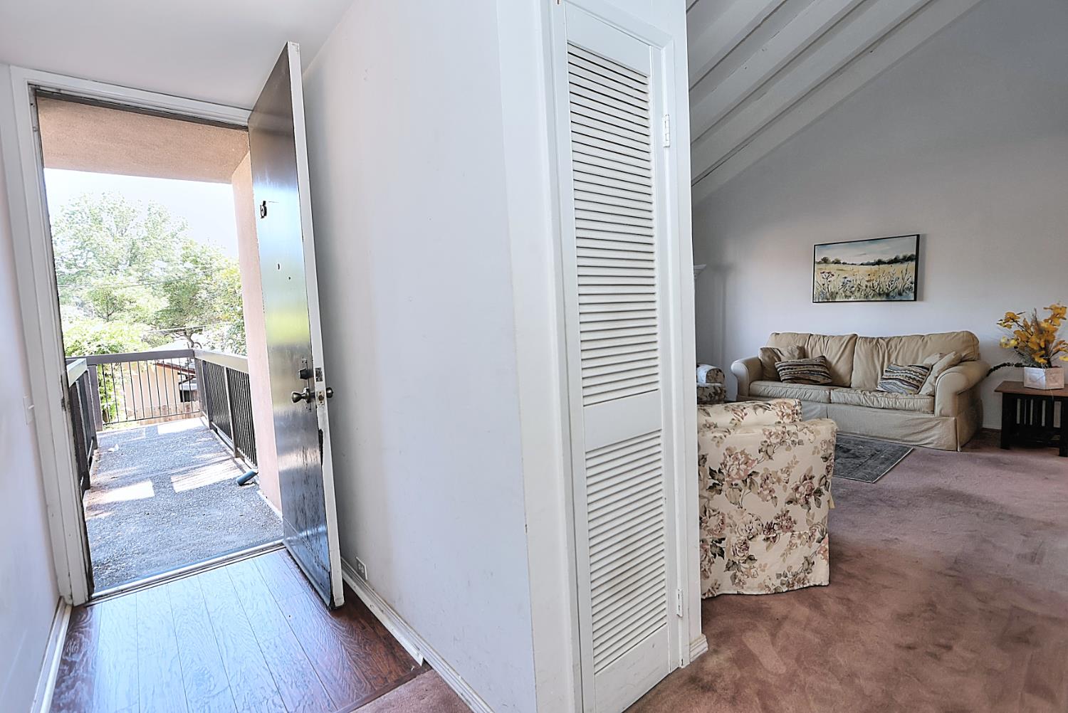 2238 Woodside Lane 15
