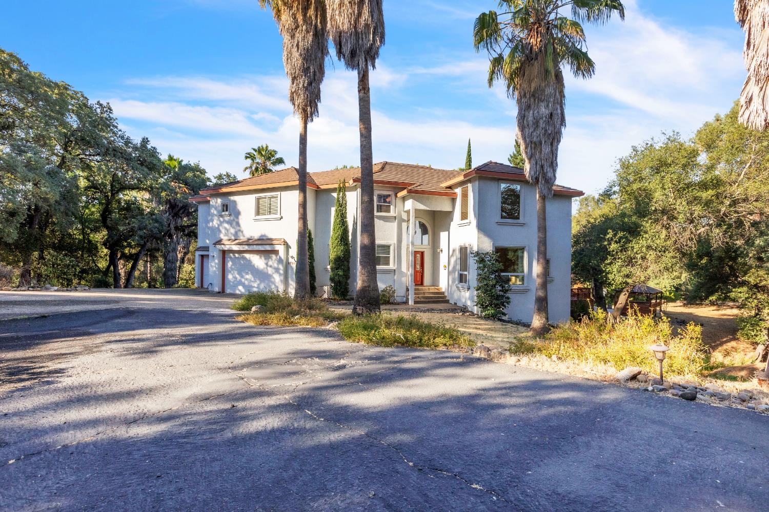 3724 Sweetwater Drive