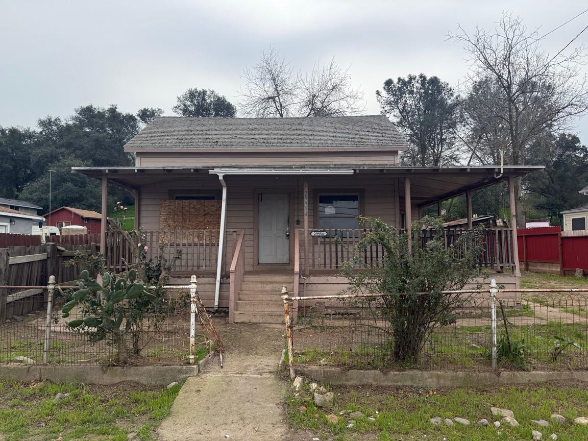 29954 Yosemite Boulevard